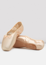 Cargar imagen en el visor de la galería, Bloch Pointe Shoes B-Morph